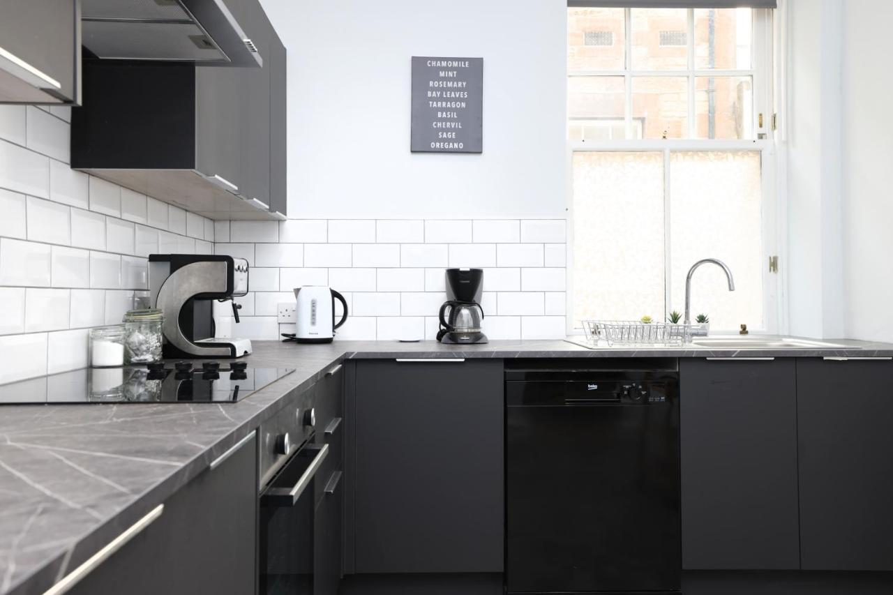 Stunning 2 Bed Apt Nr The Royal Mile & The Castle Edinburgh Ngoại thất bức ảnh