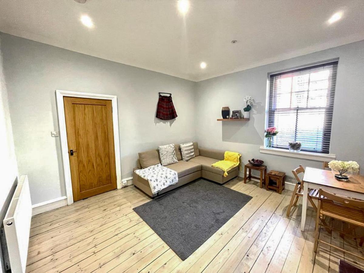Stunning 2 Bed Apt Nr The Royal Mile & The Castle Edinburgh Ngoại thất bức ảnh